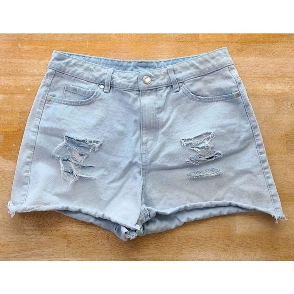Dip Denim Distressed Shorts Size 7 (Juniors)